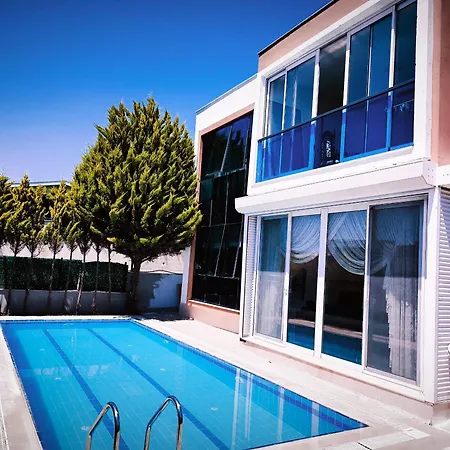 Zeytin Villa *