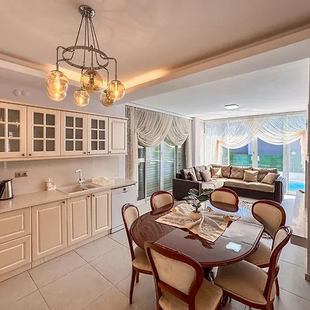 Zeytin Villa